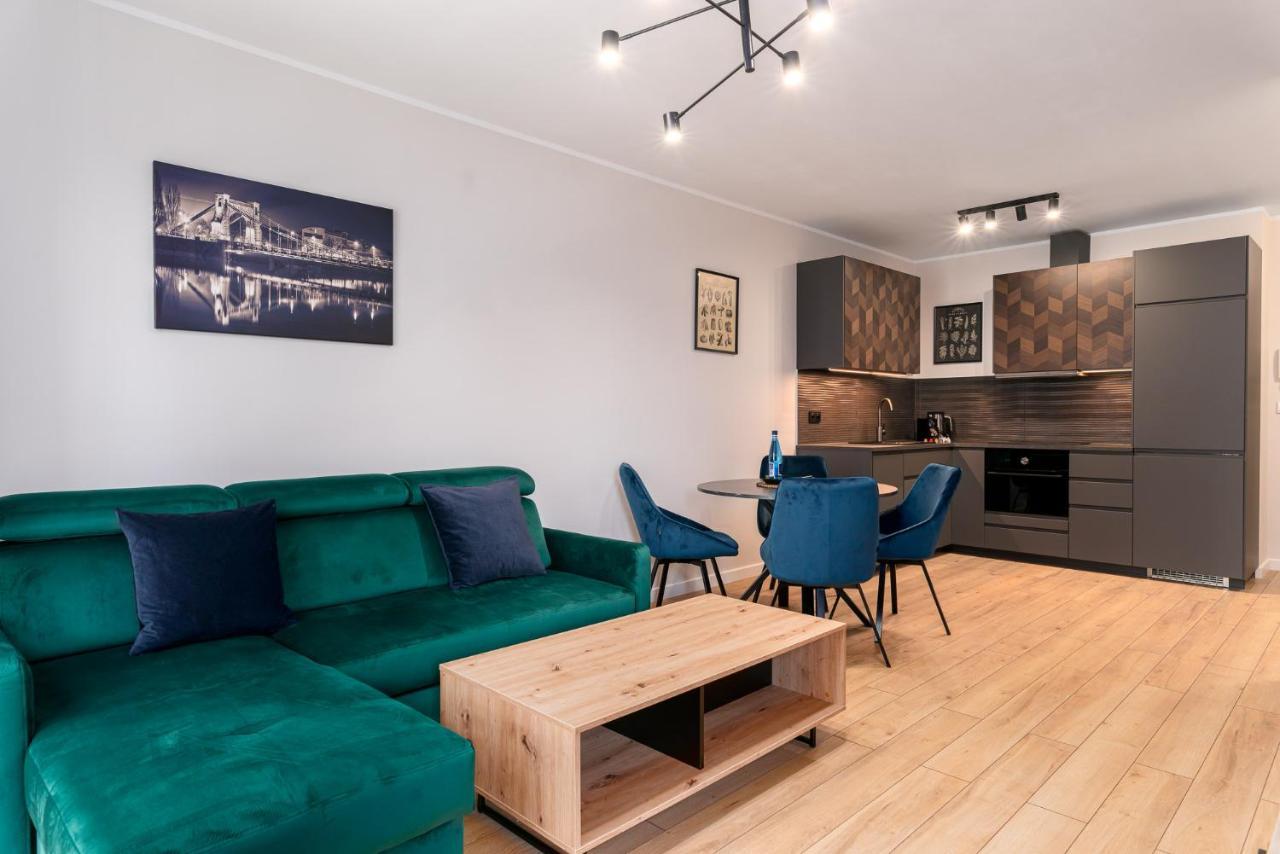 Pure Apartment