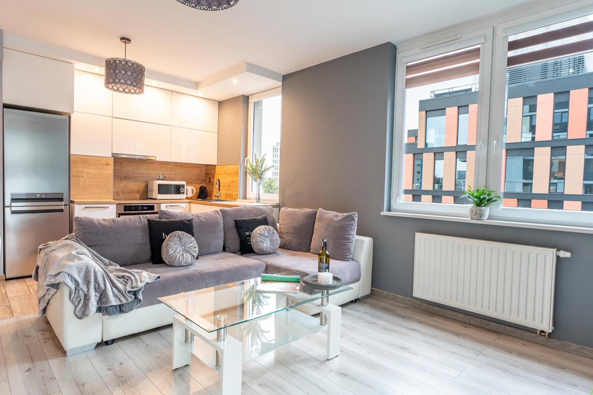 Pure Apartment *